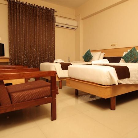 Hotel Highland Thiruvananthapuram Dış mekan fotoğraf